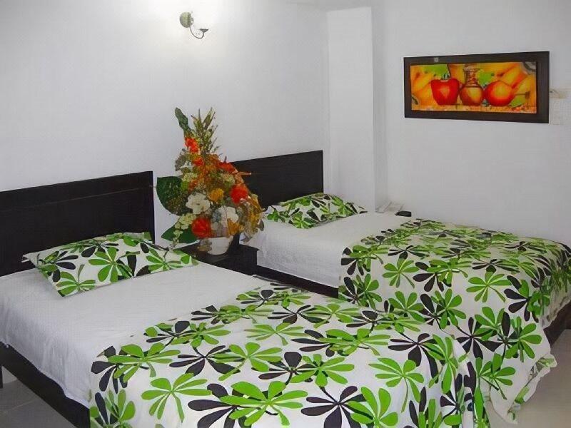 Hotel La Media Naranja Montería Extérieur photo