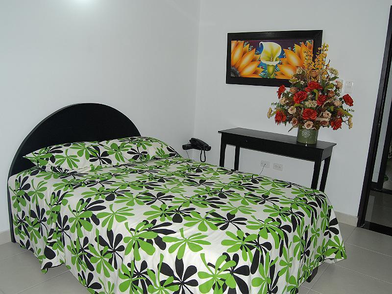 Hotel La Media Naranja Montería Extérieur photo